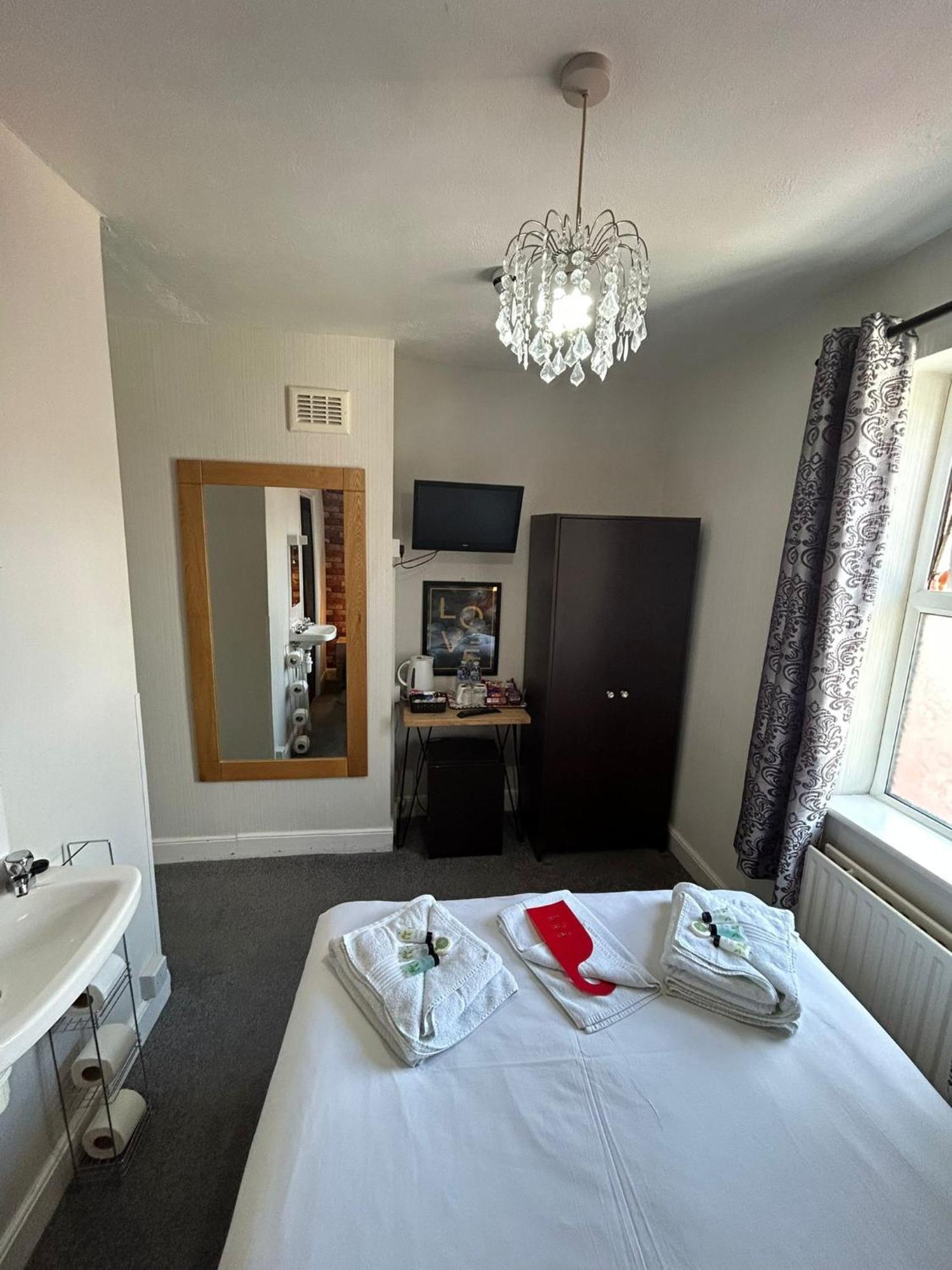 The Lyndhurst Guest House Great Yarmouth Ruang foto