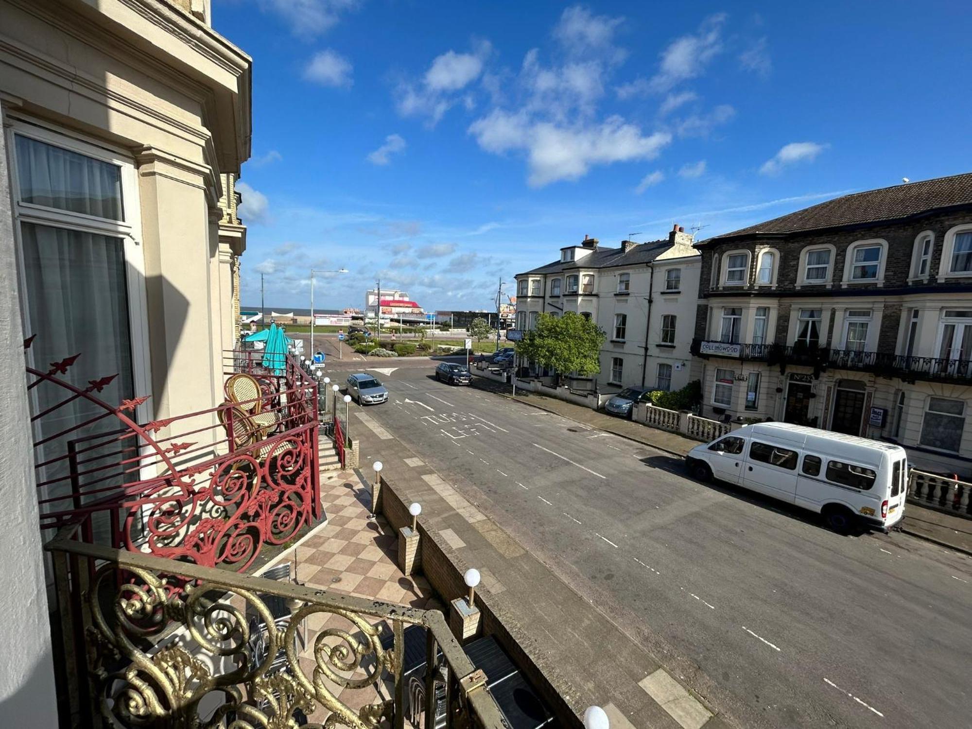 The Lyndhurst Guest House Great Yarmouth Ruang foto
